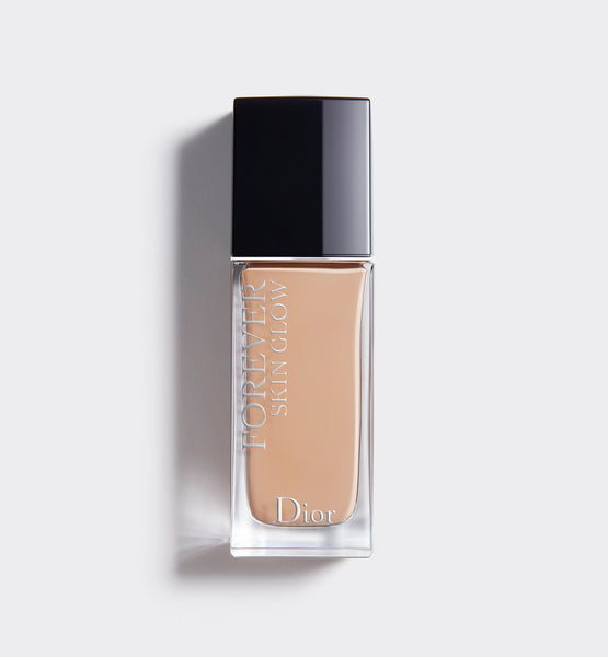 DIOR FOREVER SKIN GLOW 24H* WEAR RADIANT PERFECTION SKIN-CARING FOUNDATION
