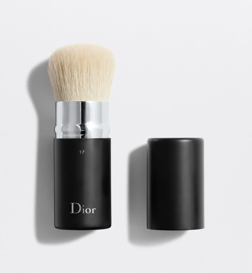 DIOR BACKSTAGE KABUKI BRUSH 17