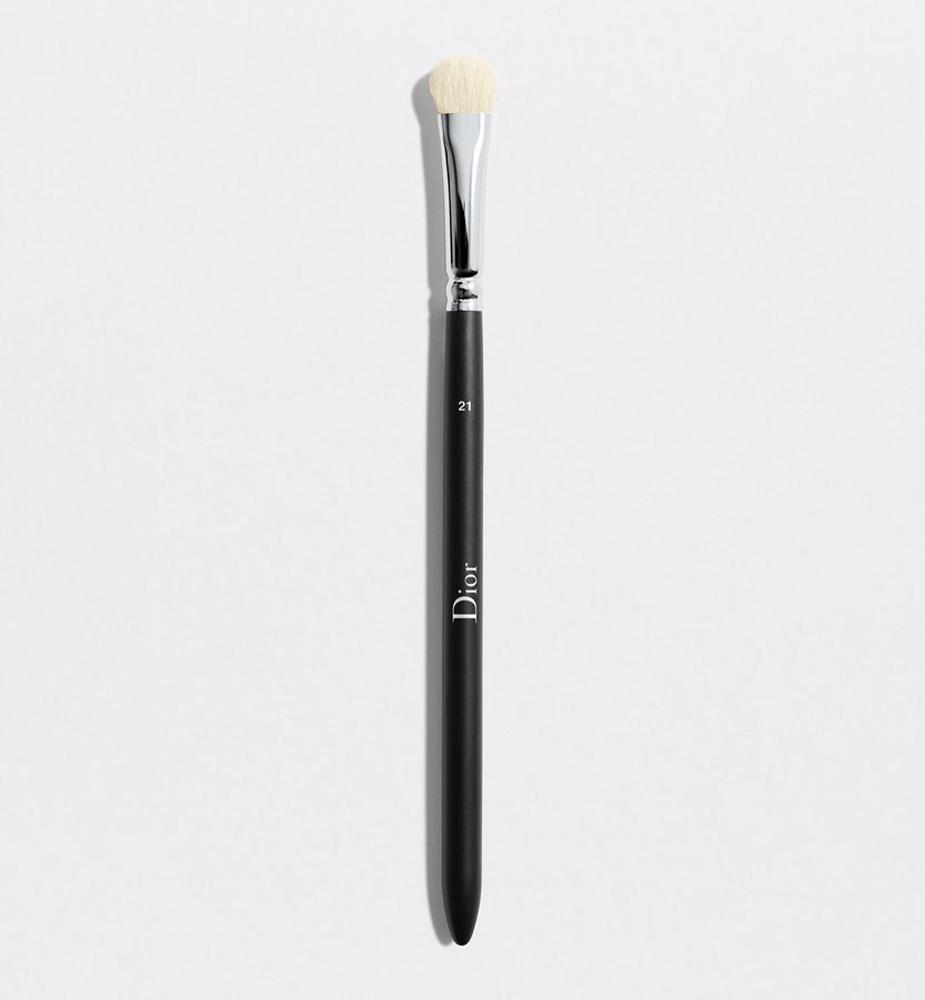 DIOR BACKSTAGE EYESHADOW SHADER BRUSH N° 21